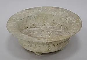 Onyx Tetrapod Bowl by Unknown Artist