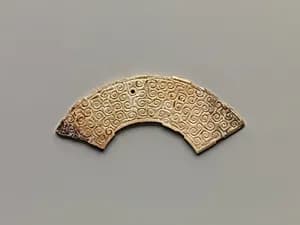 东周 玉璜|Arc-shaped pendant (Huang) by Unknown Artist