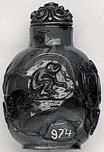 Snuff bottle with stopper by Unknown Artist