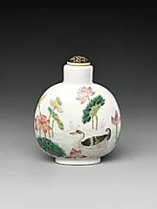 Snuff Bottle with Scene of a Lotus Pond by Unknown Artist