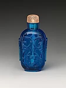Snuff Bottle with Antiquarian Design by Unknown Artist