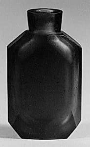 Snuff Bottle in the Shape of an Octagon by Unknown Artist