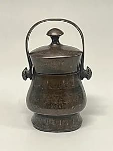 Wine Vessel of Archaistic Design by Unknown Artist