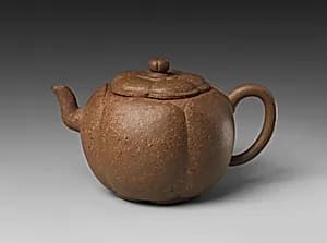 Teapot in the Shape of a Plum Blossom by Shi Dabin