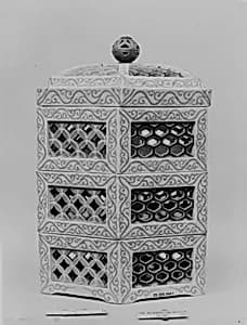 Cake Box in Three Tiers by Unknown Artist