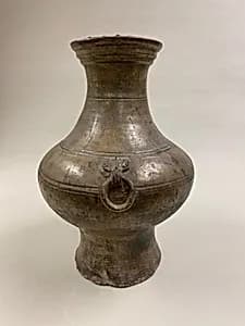 Jar in the shape of bronze container (hu) by Unknown Artist