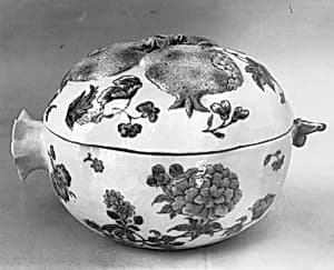 Coverd bowl in the shape of a pomegranate by Unknown Artist