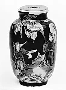 Minature bottle with scene of the West Chamber by Unknown Artist