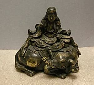 Figure of Fugen Bosetsu Seated on Elephant by Ogawa Haritsu (Ritsuō)