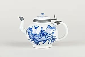 Ewer with archaistic vessels by Unknown Artist