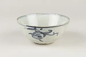 Bowl with dragon by Unknown Artist