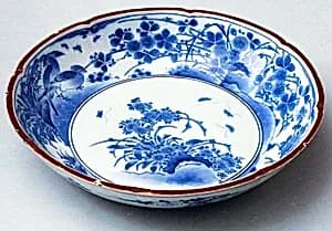 Deep Plate with Eight-Lobed Rim and Decoration of Birds, Flowers and Insects by Unknown Artist
