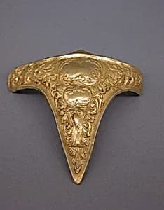 Main Design Component of an Armband by Unknown Artist