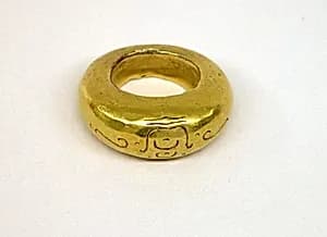 Circular Pendant Inscribed with "Sri" by Unknown Artist
