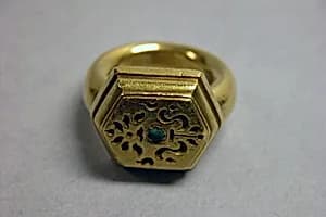 Ring with Hexagonal Bezel and Stone with "Sri" Inscription by Unknown Artist