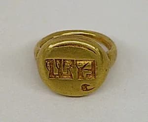 Ring with Circular Bezel with "Java Kuno" Inscription by Unknown Artist