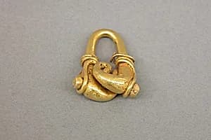 Ear Ornament with Twisted Wire Design and Foliate Motif by Unknown Artist