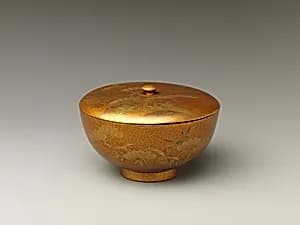 Covered Bowl with Design of Pine, Bamboo, and Cherry Blossom by Unknown Artist