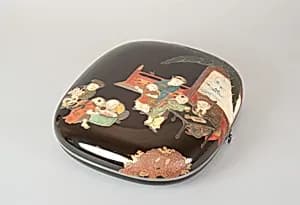 Document Box with Design of Chinese Children at Play by Ogawa Haritsu (Ritsuō)