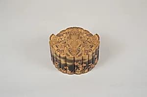 Box in Shape of Butterfly with Design of Wild Pinks on Side by Unknown Artist