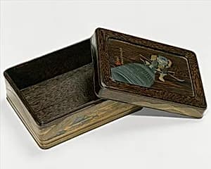 Box with Design of Benkei and a Bell by Shibata Zeshin|Ikeda Taishin