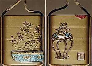Case (Inrō) with Design of Lion on a Stand Looking at a Butterfly (obverse); Chinese Bellflowers in a Pot (reverse) by Unknown Artist