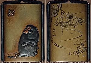 Case (Inrō) with Design of Seated Monkey Looking at a Wasp (obverse); Crabs with Fan beside Waves (reverse) by Mori Sosen