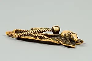 Netsuke of Mouse and Leaves by Unknown Artist