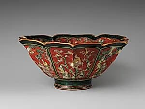 Octagonal Bowl with Auspicious Chinese Themes and Sages by Aoki Mokubei