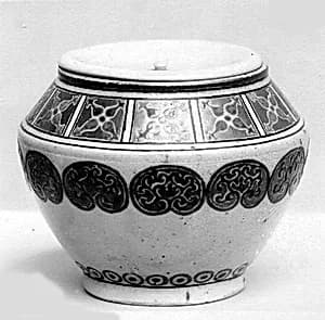 Tea jar by Unknown Artist