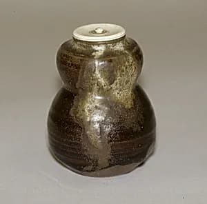 Tea jar by Unknown Artist
