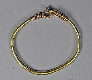 Bracelet with Twisted Wire by Unknown Artist