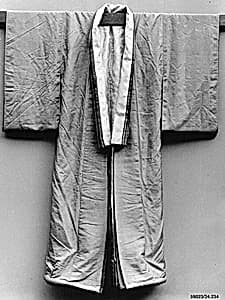 Woman's Court Robe (Itsutsu-kinu) by Unknown Artist