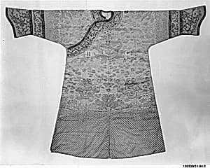 Empress's Twelve-Symbol Robe by Unknown Artist