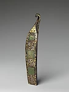 戰國 錯金銀嵌玉青銅带鈎|Belt hook by Unknown Artist
