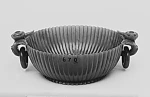 清中期 玉雙耳活環圓洗|Bowl with ring handles by Unknown Artist