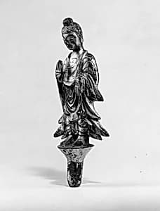 東魏 彩繪石雕佛像|Buddha on a lotus pedestal by Unknown Artist
