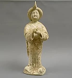唐 彩繪陶仕女俑|Court lady by Unknown Artist