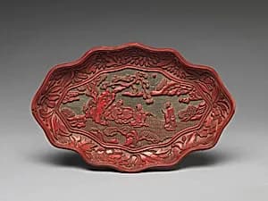 明宣德 剔彩仙奕圖漆盤|Dish with immortals playing weiqi by Unknown Artist