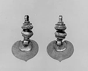 금제 귀걸이 삼국 신라|金製耳飾 三國 新羅|Earring (one of a pair) by Unknown Artist