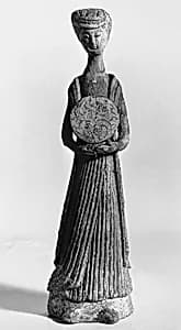 隋 陶持鼓女楽伎俑|Female musician with a drum by Unknown Artist