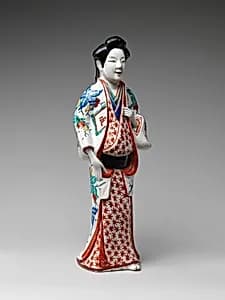 色絵婦人立像|Figure of a Standing Beauty by Unknown Artist