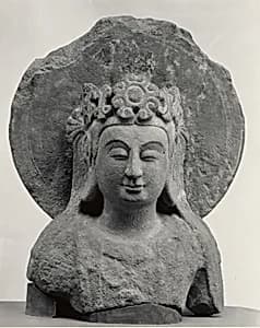 隋 石雕菩薩頭像|Head of bodhisattva by Unknown Artist