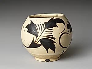 金 磁州窯黑彩草花罐|Jar with abstract floral design by Unknown Artist