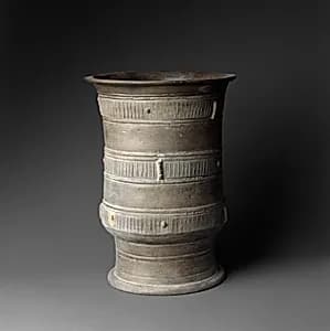 商 刻划紋黑陶尊|Jar (Zun) by Unknown Artist