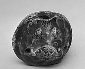 唐 三彩陶珠|Ornament with animal face by Unknown Artist