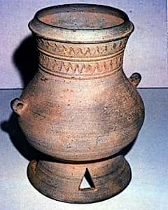 굽다리 긴목 항아리 삼국 가야|臺附長頸壺 三國 伽倻|Pedestal jar with two handles by Unknown Artist