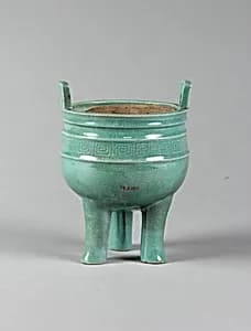 백자 정형 향로 중국 청|白磁 鼎形香爐 中國 淸|Tripod incense burner by Unknown Artist