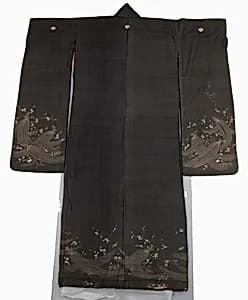 鼠縮緬地梅根芹春草模様振袖|Woman's Robe by Unknown Artist