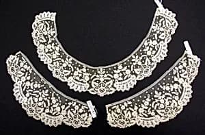 Accessory set by Unknown Artist